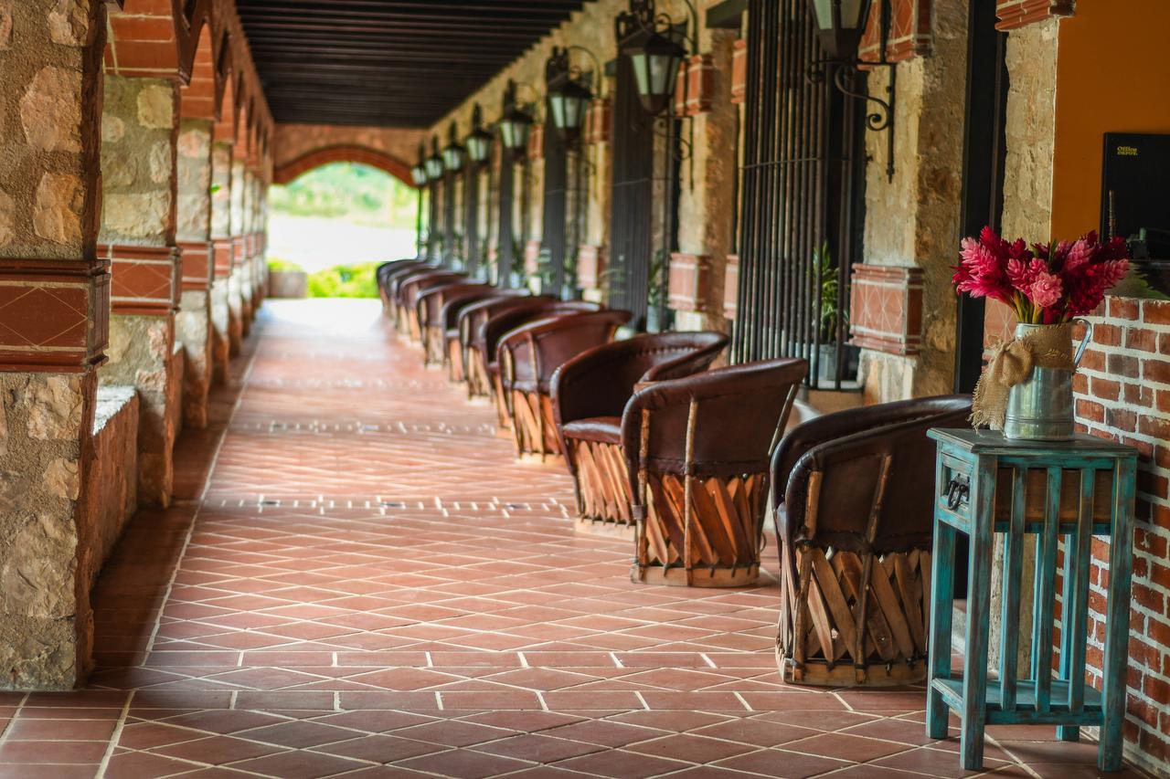 Hotel Hacienda San Vicente Flores Exterior foto