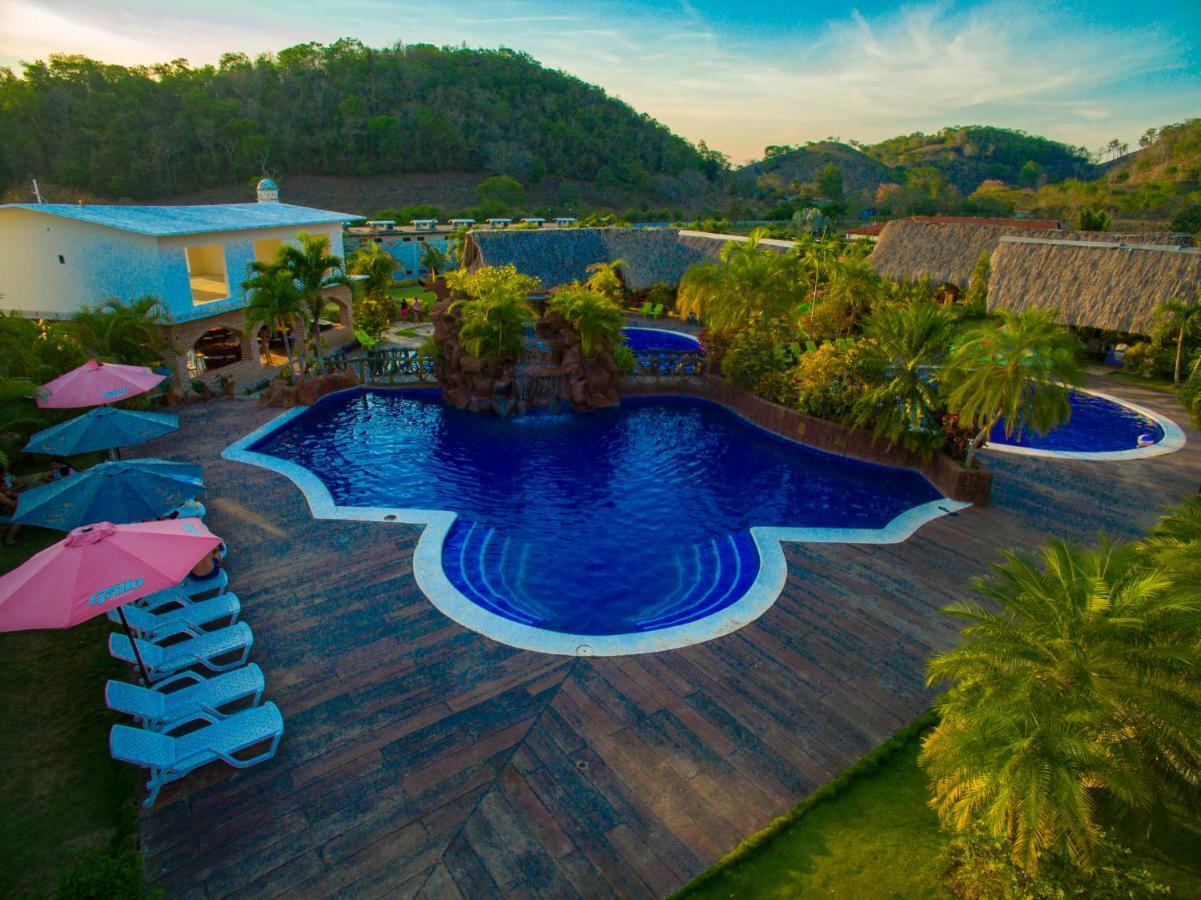 Hotel Hacienda San Vicente Flores Exterior foto